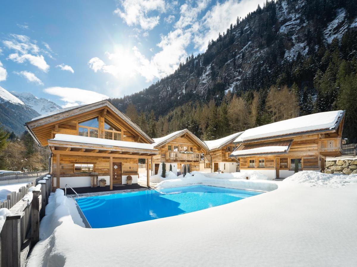 Wellnesshuettendorf Wiese Sankt Leonhard im Pitztal Exterior photo
